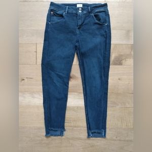 Hudson CAT Midrise, UK 32, Torn Hems and Unique Features